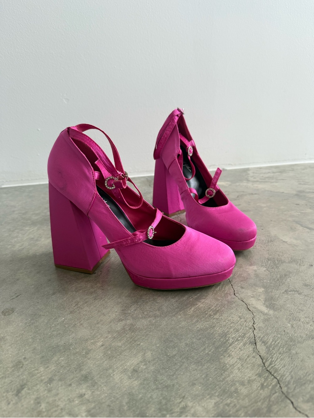 Nasty Gal Fuchsia Platform Mary Jane Heels